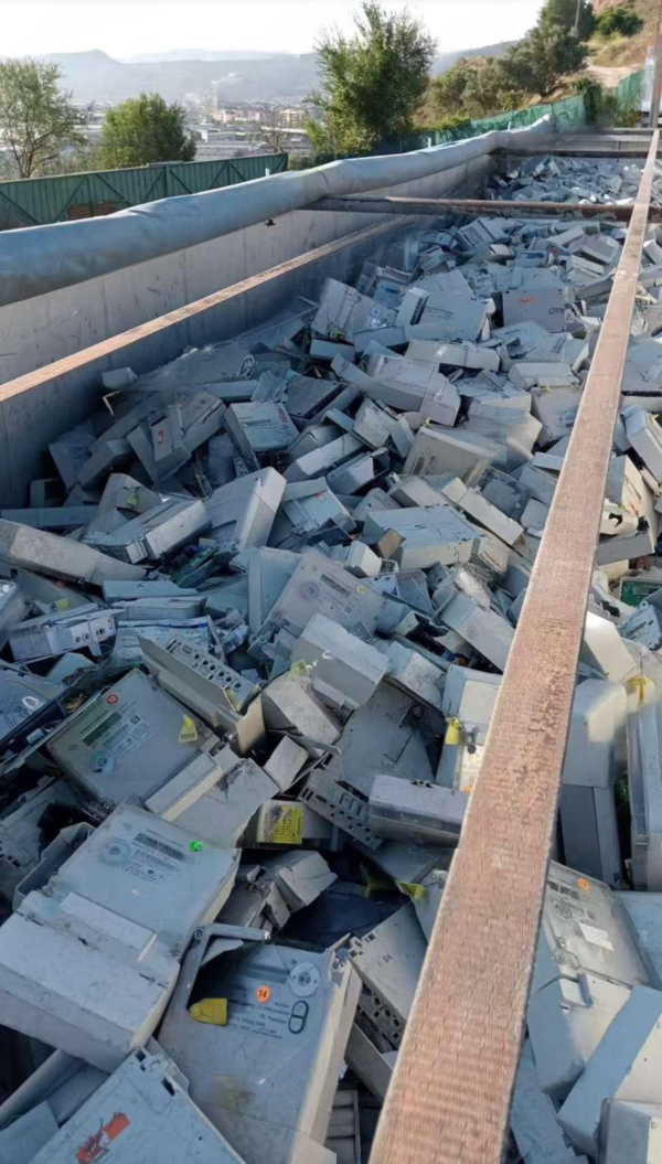 For Sale: Bulk of Used Electronic Meters 200 tons - Evaluation Required